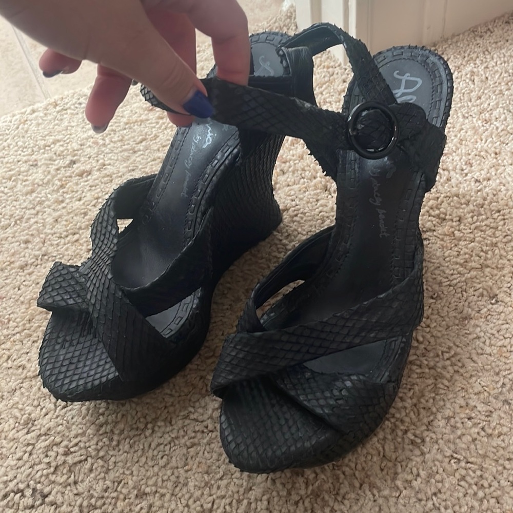 Alice and Olivia black wedge platform snake skin heels, minimal wear